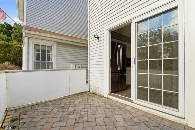 5 Ardsley Sq, Sayreville Boro, NJ 08859