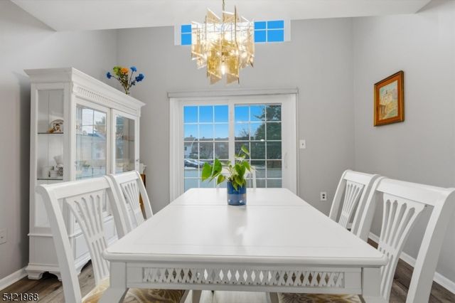 5 Ardsley Sq, Sayreville Boro, NJ 08859