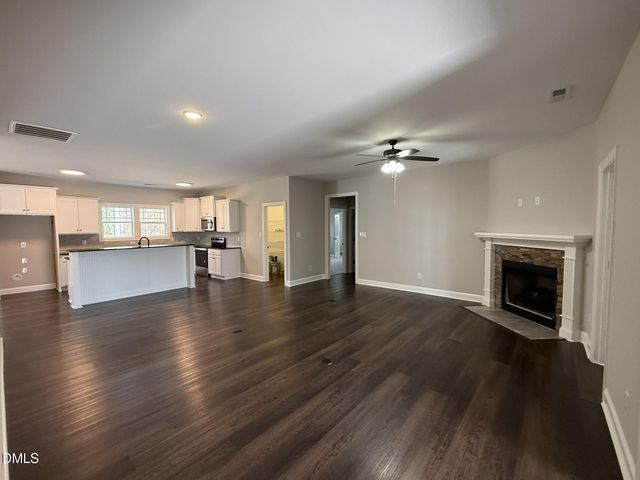 120 Cricket Hill Way, Benson, NC 27504