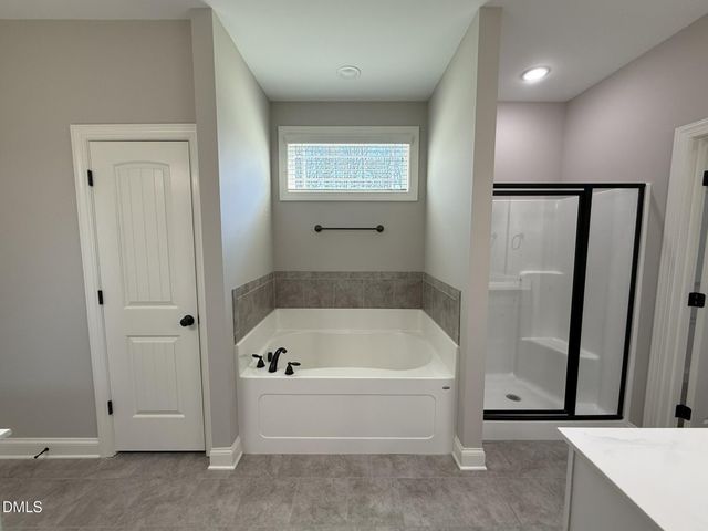 120 Cricket Hill Way, Benson, NC 27504