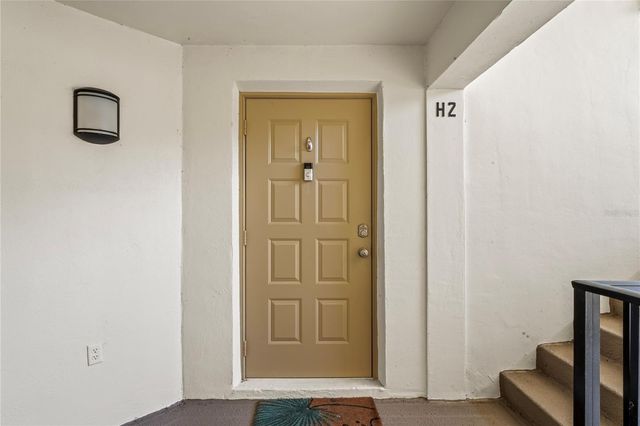 3232 LAKE PINE WAY E H2, Tarpon Springs, FL 34688