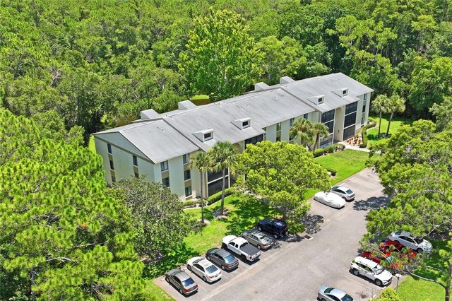 3232 LAKE PINE WAY E H2, Tarpon Springs, FL 34688