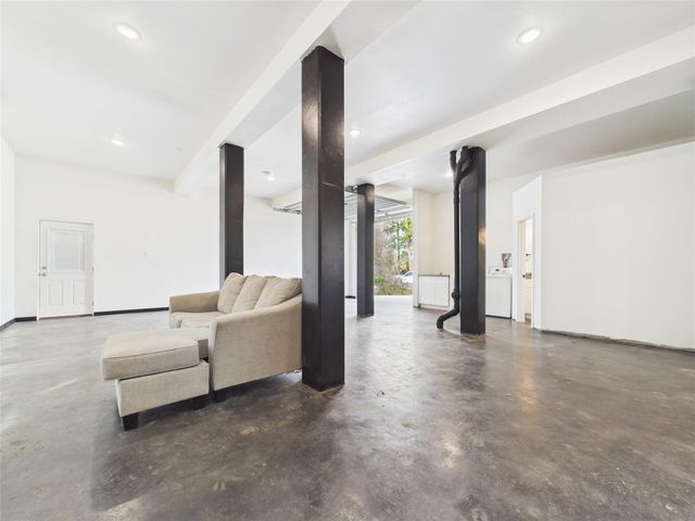 4506 Linninger Lane, Dickinson, TX 77539