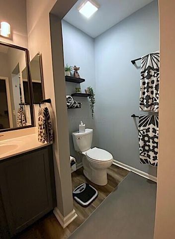 4353 Parkway Centre Drive, 31, Grove City, OH 43123