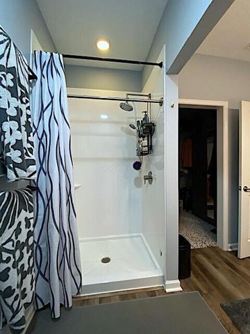 4353 Parkway Centre Drive, 31, Grove City, OH 43123