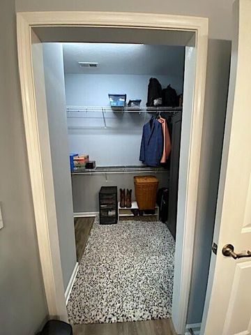 4353 Parkway Centre Drive, 31, Grove City, OH 43123