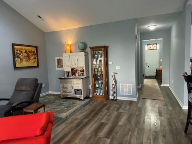 4353 Parkway Centre Drive, 31, Grove City, OH 43123