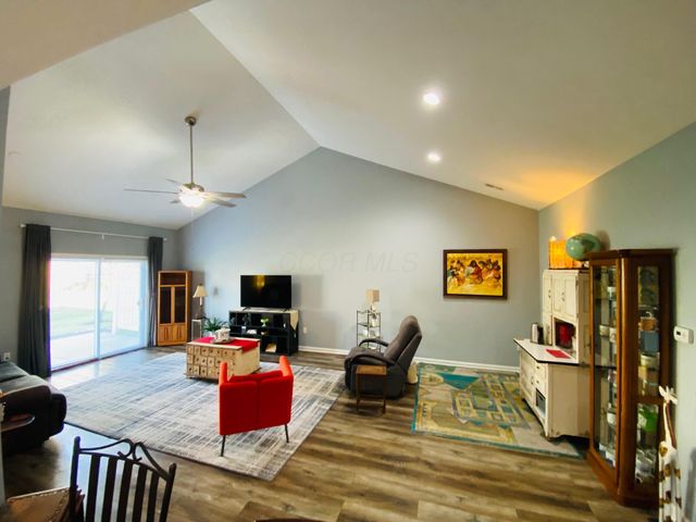 4353 Parkway Centre Drive, 31, Grove City, OH 43123