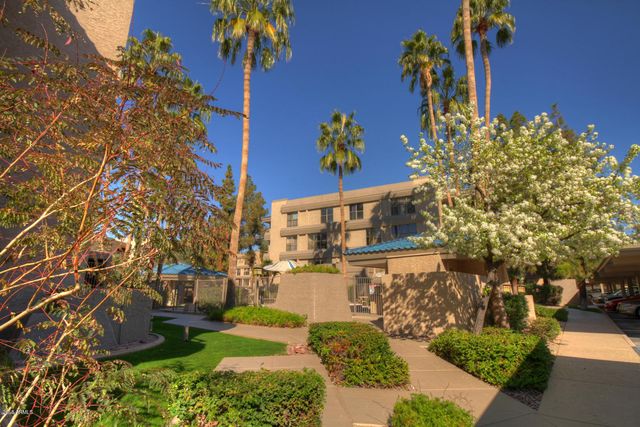 5122 N 31st Way 221, Phoenix, AZ 85016