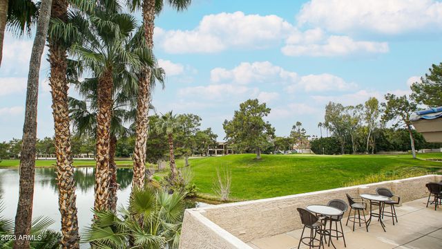 5122 N 31st Way 221, Phoenix, AZ 85016