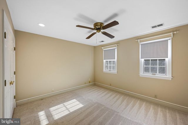 16966 TEAGUES POINT RD, Hughesville, MD 20637