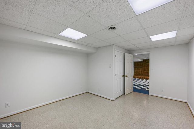 16966 TEAGUES POINT RD, Hughesville, MD 20637