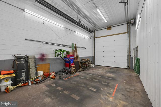 16966 TEAGUES POINT RD, Hughesville, MD 20637