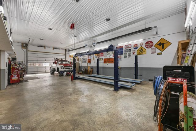 16966 TEAGUES POINT RD, Hughesville, MD 20637