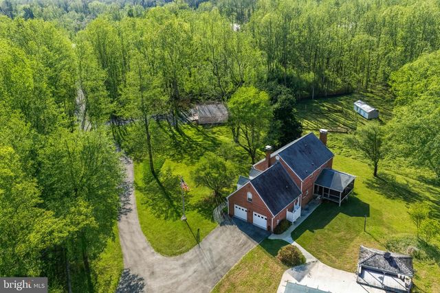 16966 TEAGUES POINT RD, Hughesville, MD 20637