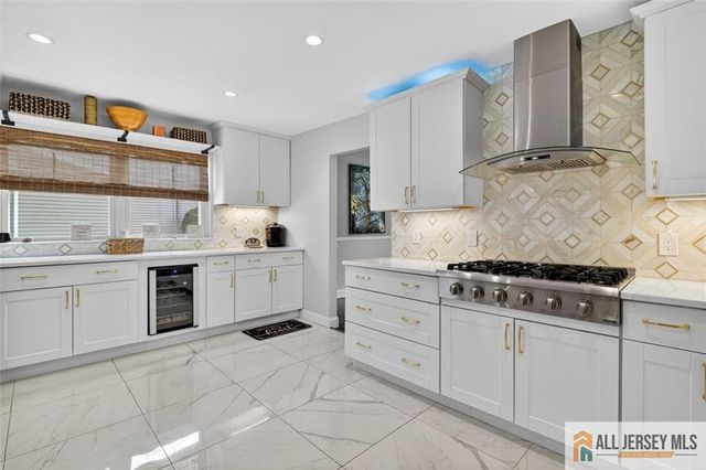 16 Colonial Drive, East Brunswick, NJ 08816