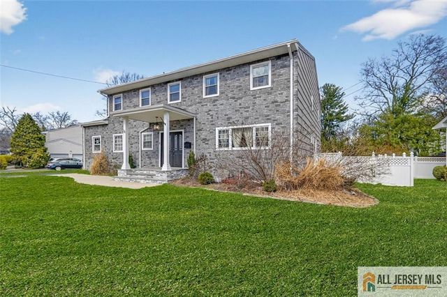 16 Colonial Drive, East Brunswick, NJ 08816