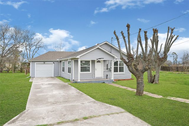 312 Hemphill Street, Texas City, TX 77591