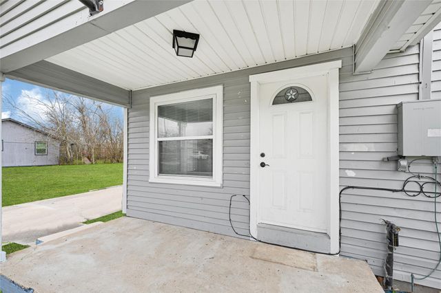 312 Hemphill Street, Texas City, TX 77591