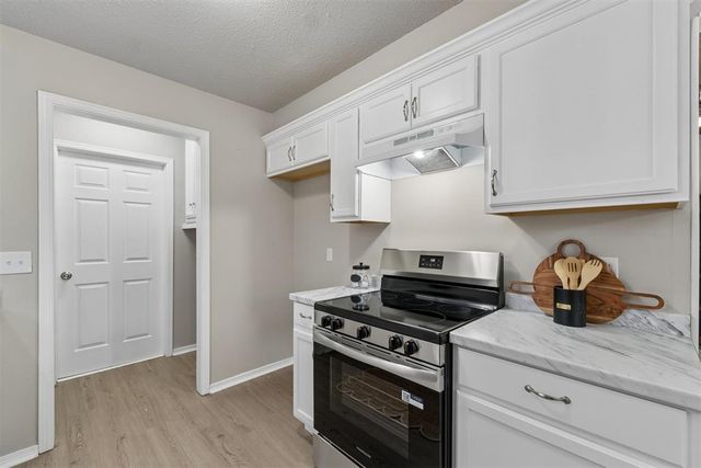 7412 NW 5th Terrace, Oklahoma City, OK 73127