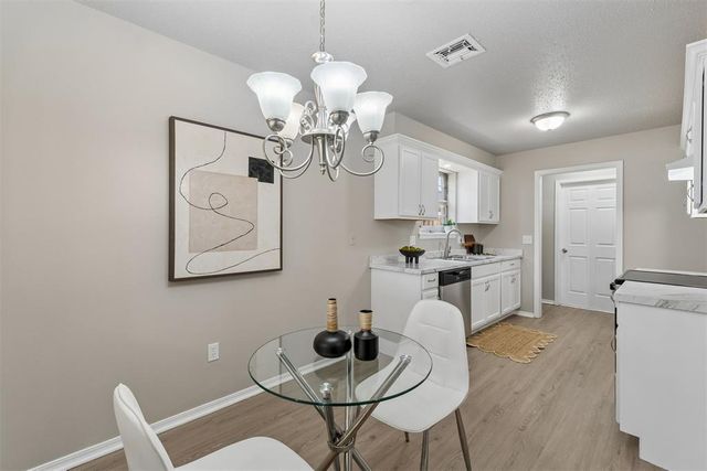 7412 NW 5th Terrace, Oklahoma City, OK 73127