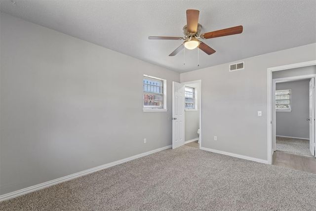 7412 NW 5th Terrace, Oklahoma City, OK 73127