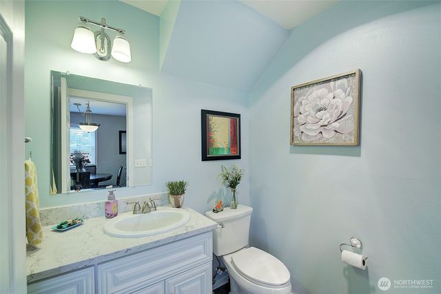 16204 93rd Street E, Sumner, WA 98390