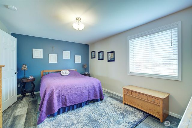 16204 93rd Street E, Sumner, WA 98390