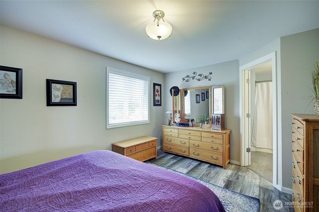 16204 93rd Street E, Sumner, WA 98390