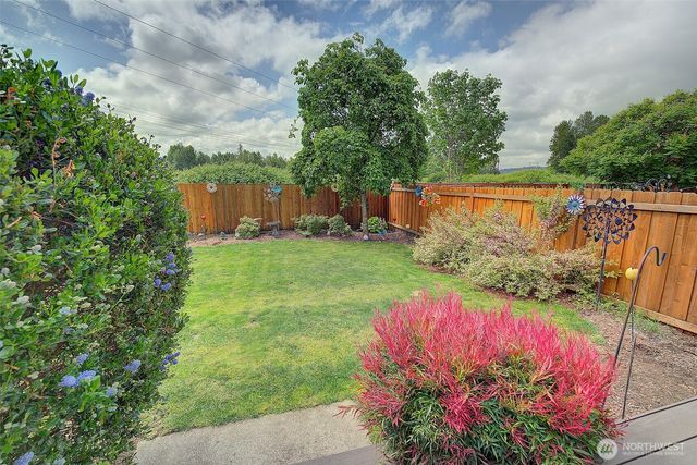 16204 93rd Street E, Sumner, WA 98390