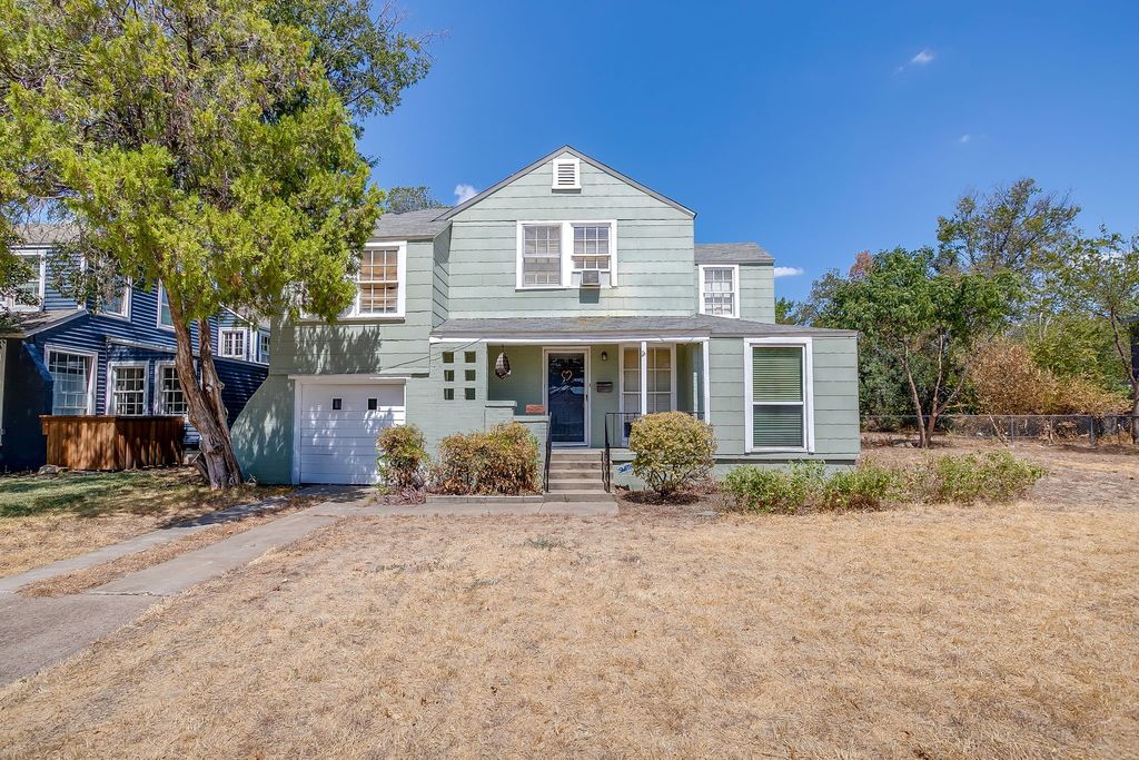 4314 Lovell Avenue, Fort Worth, TX 76107 — exterior