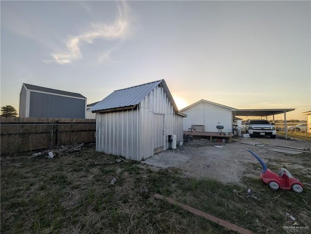 1410 Campanilla Avenue, Alamo, TX 78516