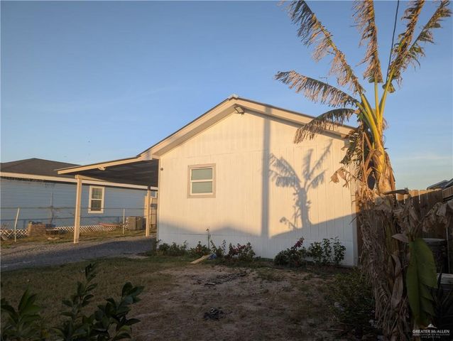 1410 Campanilla Avenue, Alamo, TX 78516