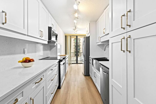 4200 N Ocean Drive 1, Riviera Beach, FL 33404