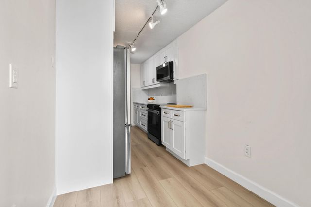 4200 N Ocean Drive 1, Riviera Beach, FL 33404