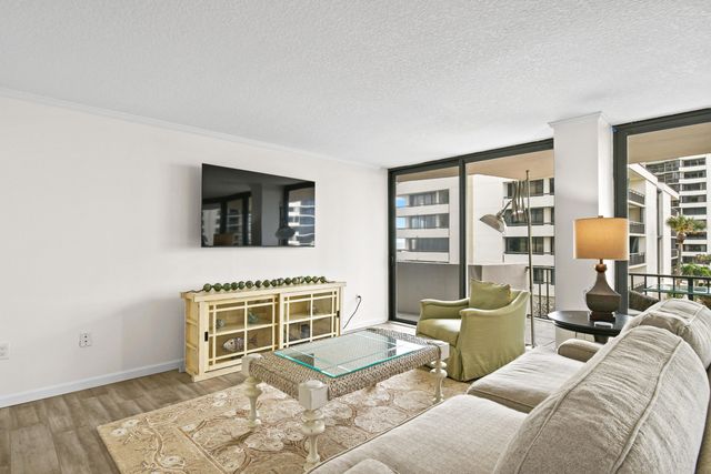 4200 N Ocean Drive 1, Riviera Beach, FL 33404