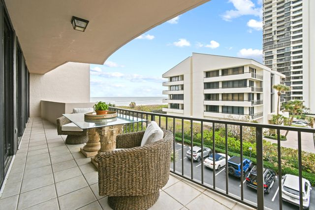 4200 N Ocean Drive 1, Riviera Beach, FL 33404