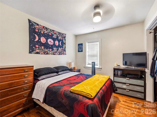 40 Mulberry Street, Asheville, NC 28804