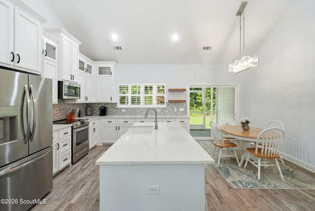1113 Winterberry Lane, Townsend, GA 31331