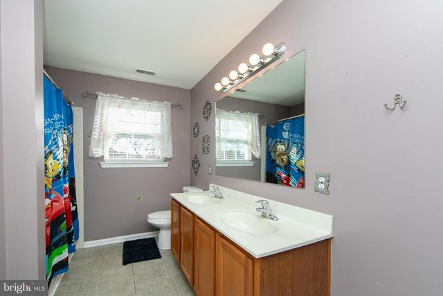 115 GOLDEN MEADOW LN, Sicklerville, NJ 08081