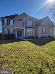 115 GOLDEN MEADOW LN, Sicklerville, NJ 08081