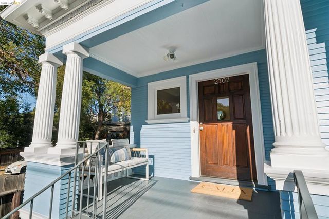 2707 Dana St, Berkeley, CA 94705