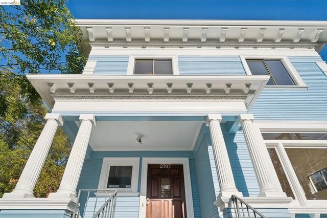 2707 Dana St, Berkeley, CA 94705