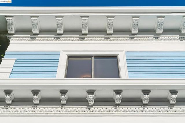 2707 Dana St, Berkeley, CA 94705