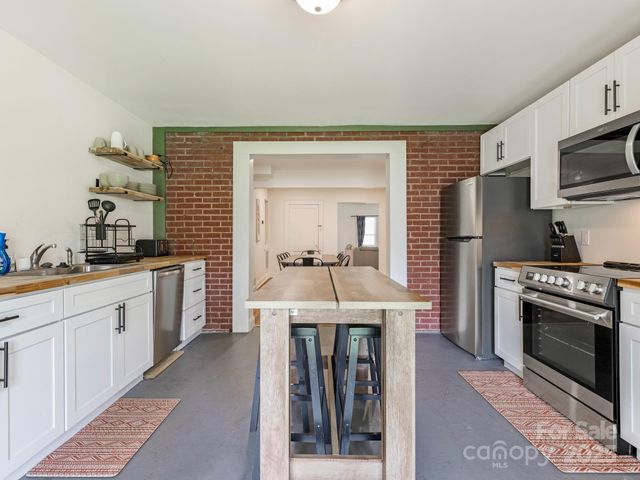1102 Lane Street, Kannapolis, NC 28083