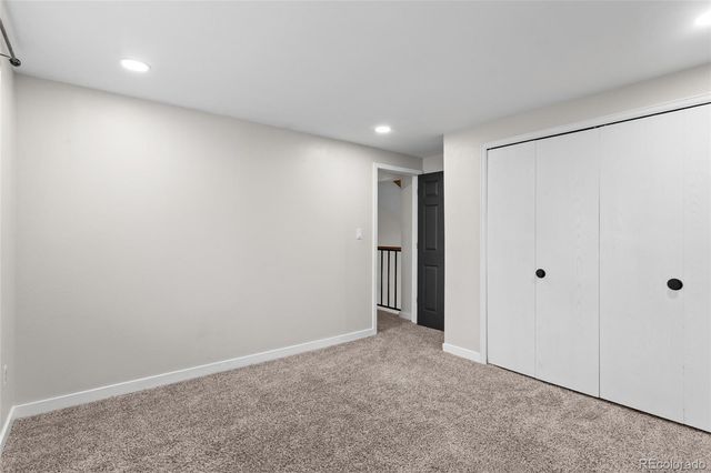 1034 W Peakview Circle, Littleton, CO 80120