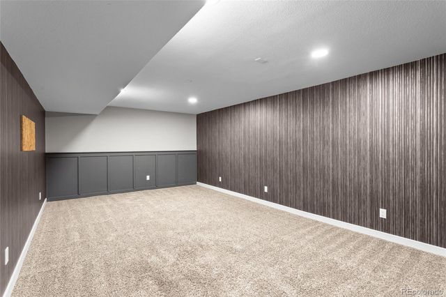 1034 W Peakview Circle, Littleton, CO 80120