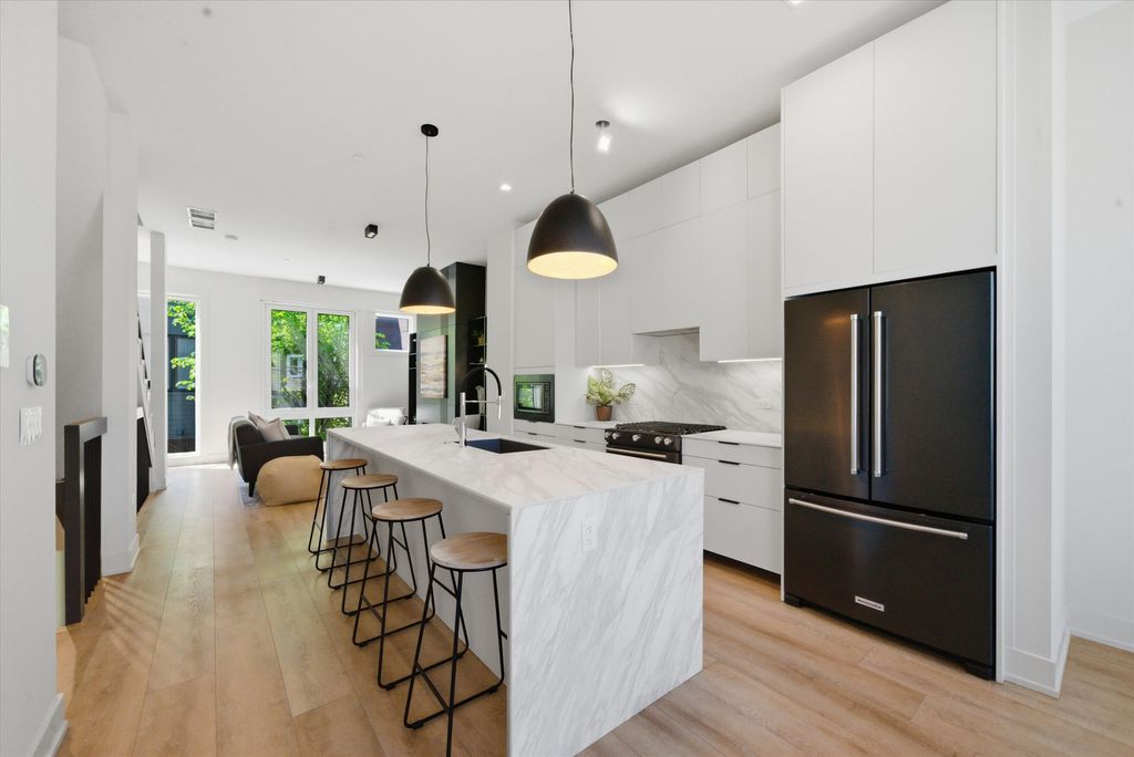 4230 W Belmont Avenue, Chicago, IL 60641 — photo 3