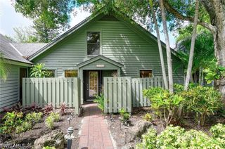 1325 Solana RD K3, Naples, FL 34103