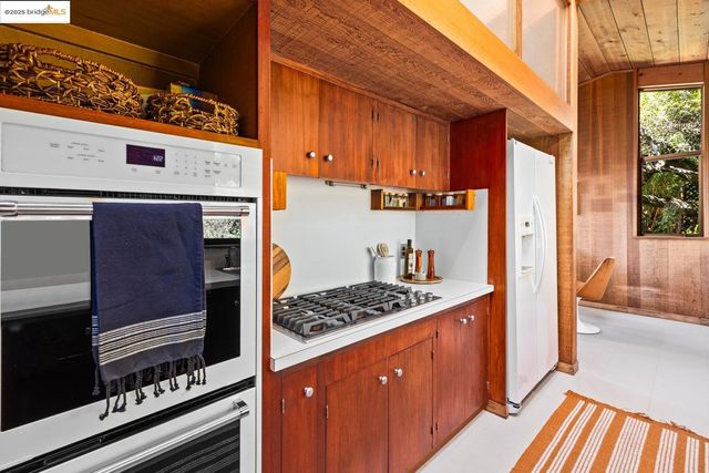 1700 La Vereda Rd, Berkeley, CA 94709